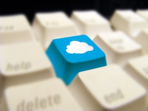 Como a computação em nuvem muda todo o cenário de desenvolvimento de software (Roberto Mayer)